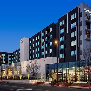 Element Vanderbilt West End Hotel